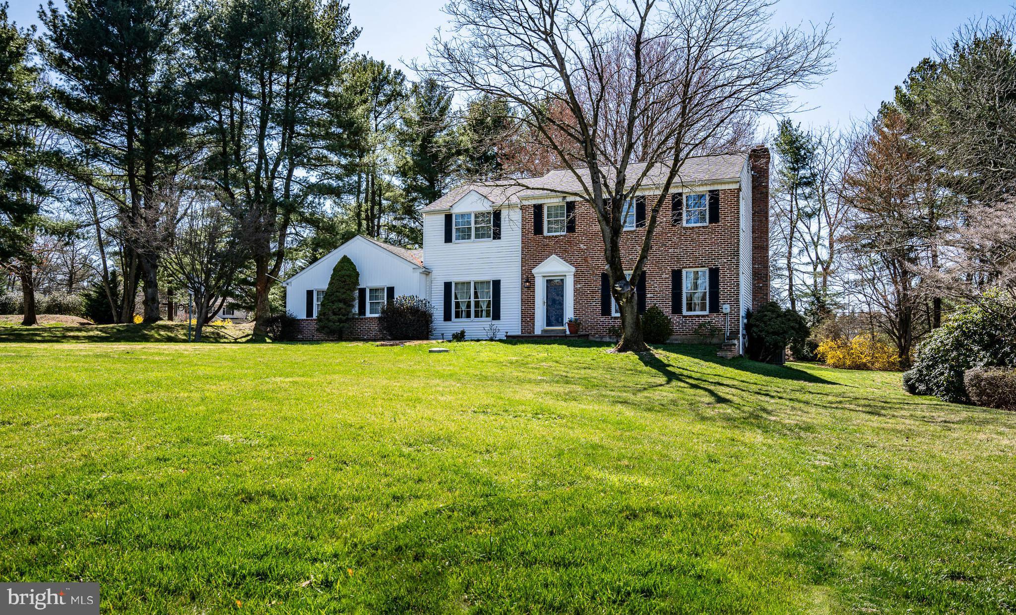 90 Colonial Circle, Thornton, PA 19373 | Compass