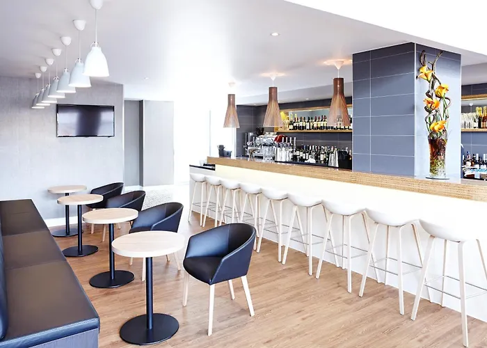 Best Hotels Near London Wembley Stadium