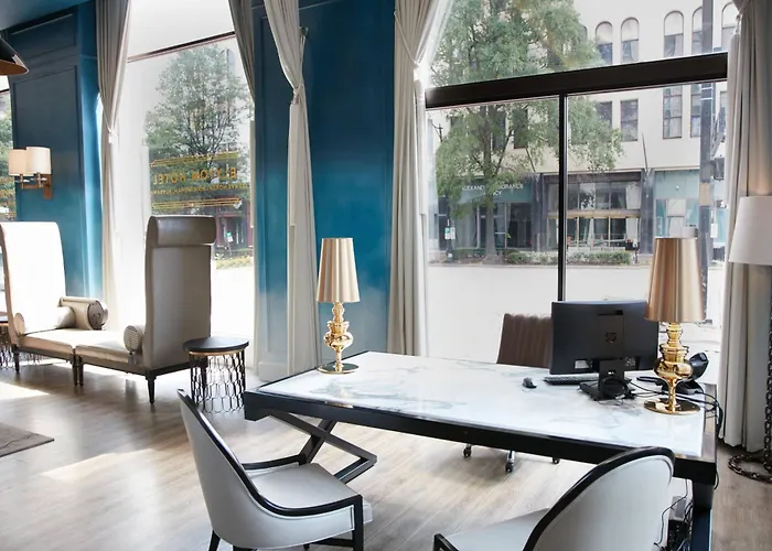 Best Birmingham Hotels for Downtown Exploration